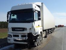 На автотрассе 'Елабуга - Пермь' в смертельном ДТП погибли мужчина и женщина