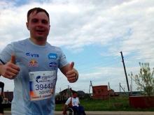 Пилоты команды  'КАМАЗ-мастер' посоревновались в беге наперегонки с автомобилем