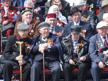 9 мая, Набережные Челны, парад Победы и возложение венков к Вечному огню