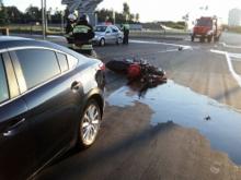 На проспекте Мусы Джалиля 26-летний мотоциклист в столкновении с иномаркой получил перелом позвоночн