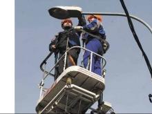 Цены на светильники и лампы для улиц Челнов на аукционе упали почти в 2 раза