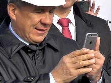 Рустам Минниханов в Нюрнберге сфотографировал ресторан, в котором ел Гитлер, а теперь поют 'Катюшу'