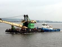 Теплоход повредил 600-килограммовым якорем аварийные ворота шлюза Нижнекамского гидроузла