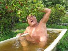 Почему на 'КАМАЗе' отпуск в августе? Дача для камазовца реальнее, чем поездка на море