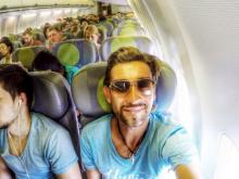 Пчелы атаковали самолет в Москве - пассажиров до Казани пересадили в другой лайнер (видео)