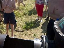 Погибший в 'Прибрежном' мальчишка не плавал, а сидел на трубе, в которую его потом затащило