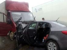 Погиб водитель иномарки, лоб в лоб столкнувшейся с 'Газелью' на трассе М-7