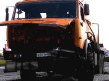 На улице Металлургическая в столкновении 'КАМАЗа' и 'ВАЗа' пострадали двое мужчин