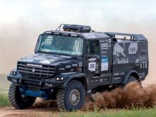 Ночной финиш 4 этапа ралли 'Шелковый путь': первый - Эдуард Николаев