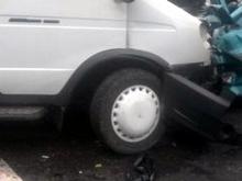 'Газель' при развороте не пропустила встречный автомобиль. В столкновении пострадал пассажир