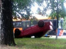 Опрокидывание 'Мицубиси Лансера' на проспекте Мира попало на видео