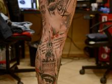 «А на правой ноге - профиль Сталина...»: Политика диктует моду на татуировки