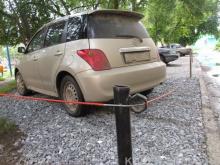 Во дворе дома 3/30/2 появилась незаконная парковка