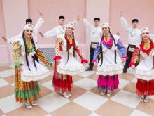 Сколько стоят костюмы и обувь для танцоров: 1.3 миллиона из бюджета