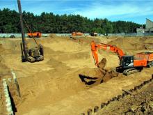 В поселке ГЭС возле Парка культуры началось строительство жилого комплекса 'Тюльпан'