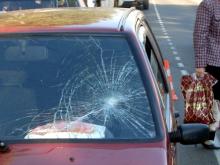 Молодой водитель сбил на автомобиле 71-летнюю бабушку. Бабушка вышла на дорогу не там, где надо