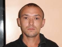 Разыскивается Руслан Махмутов. Его подозревают в убийстве женщины