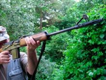 В Татарстане 22 августа охотник ранил 15-летнюю девушку, лежащую на опушке леса в траве