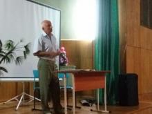 Доктор Зотов: 'В первом классе на 100 детей приходится 230 хронических заболеваний'