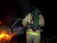 Ночью возле дома 53/28 неизвестный поджег автомобиль