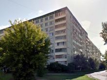 Жителей дома 4/14 не пустили в подъезд из-за подозрительного чемодана