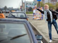 Тарифы для таксистов теперь могут назначать сами клиенты - в сторону повышения