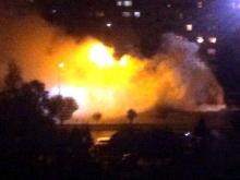 Неизвестный поджег мусор возле обувного киоска, в котором работал сапожник - педофил 