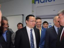 С 19 сентября производство холодильников компании 'Хайер' работает в две смены