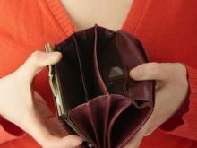 В фирмах «ПАК-Инвест НЧ1», «ПАК-Инвест НЧ2» и «Кама-Бус» рабочим уже год задерживают зарплаты