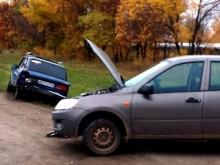 На трассе М-7 после столкновения двух автомобилей один из них отбросило на пешехода