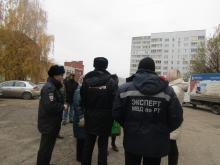 Противники «точечной» стройки в 14-м комплексе у «Автоградбанка» вызвали полицию