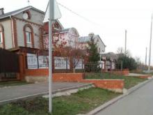 'Владельцы коттеджей перекрыли тротуар в Замелекесье своими заборами' 