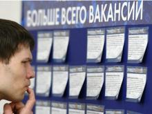 В Набережных Челнах на 1767 безработных открыто 5390 свободных рабочих мест