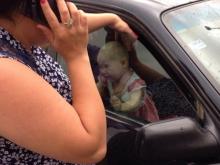 Депутаты отклонили законопроект, ужесточающий наказание за оставление детей в запертых машинах