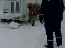 Спасатели помогли водителю экскурсионного автобуса с 13 детьми, который сломался на трассе М-7