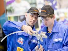 Сантехники из фирмы «Жилкомсервис» вступают в борьбу на конкурсе с призом в 300000 рублей