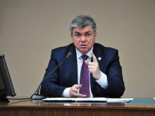 Наиль Магдеев: 'По тому, как работают чиновники с обращениями граждан, мы оценим их квалификацию'