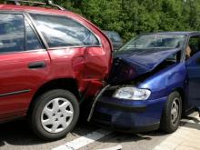 Препятствие обгону и резкое торможение названы 'опасное вождение' и будут караться штрафом