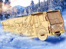 Новый год: Дети работников КАМАЗа получат фанерный грузовик-раскраску, наполненный сладостями