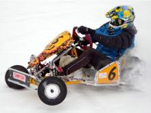 18-летний челнинец устроил гонки на карте по льду реки Камы (видео)