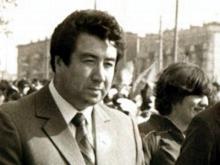 В Набережных Челнах переименуют 4 остановки и дают скверу в 38 к-се имя Рината Гилязова