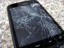 Челнинка не смогла получить выплату за застрахованный смартфон