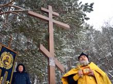 Православный крест у родника убрали. Взамен построят храм на улице 40 лет Победы