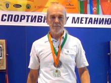 65-летний челнинец завоевал на этапе Кубка России по спортивному метанию ножа 'серебро' и 'бронзу'