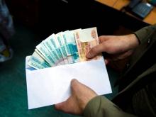 Доцент КФУ оценил сдачу экзамена по предмету «Управление рисками» в 32000 рублей. Он задержан