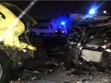 Пьяный водитель врезался в Казани в машину скорой помощи - погиб человек, пострадали медики