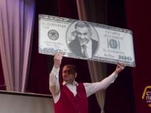 В ДК «КАМАЗ» 9 команд открыли очередной сезон в лиге КВН работающей молодежи