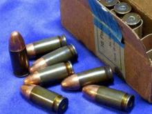 У умершего два года назад челнинца в гараже обнаружили гранаты, патроны и глушители