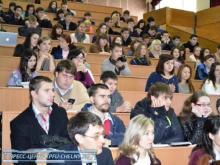 Руководители КФУ: «Студенты на акции голосовали добровольно»