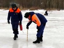 Толщина льда на Каме возле Набережных Челнов пока составляет 33-35 сантиметров